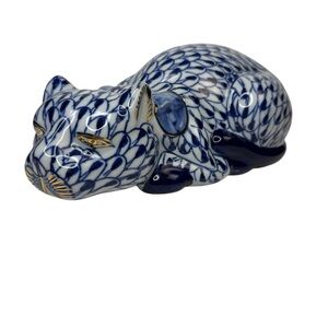 Vintage Andrea by Sadek Blue & White Porcelain Laying Cat Figurine